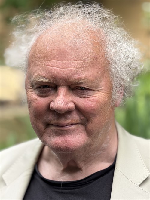 Jan Brouwer Auteursfoto Door Ineke Hulshof Mei 2025 (002)